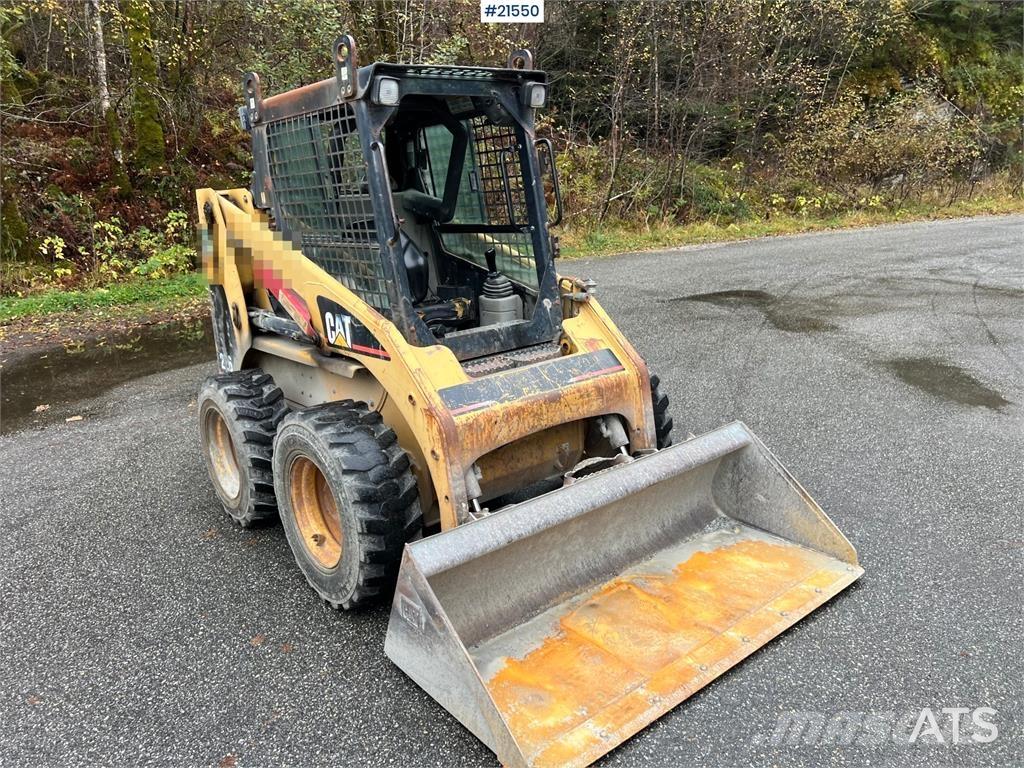 CAT 226 Kompaktlader