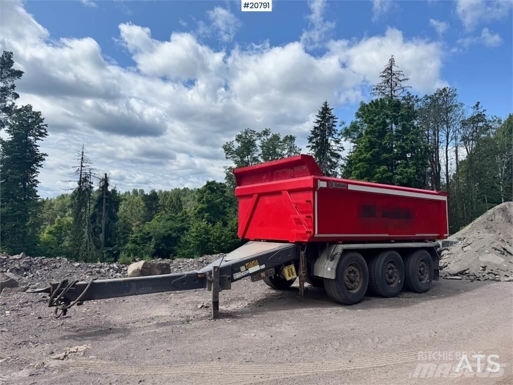 Istrail Trailer. Kipper