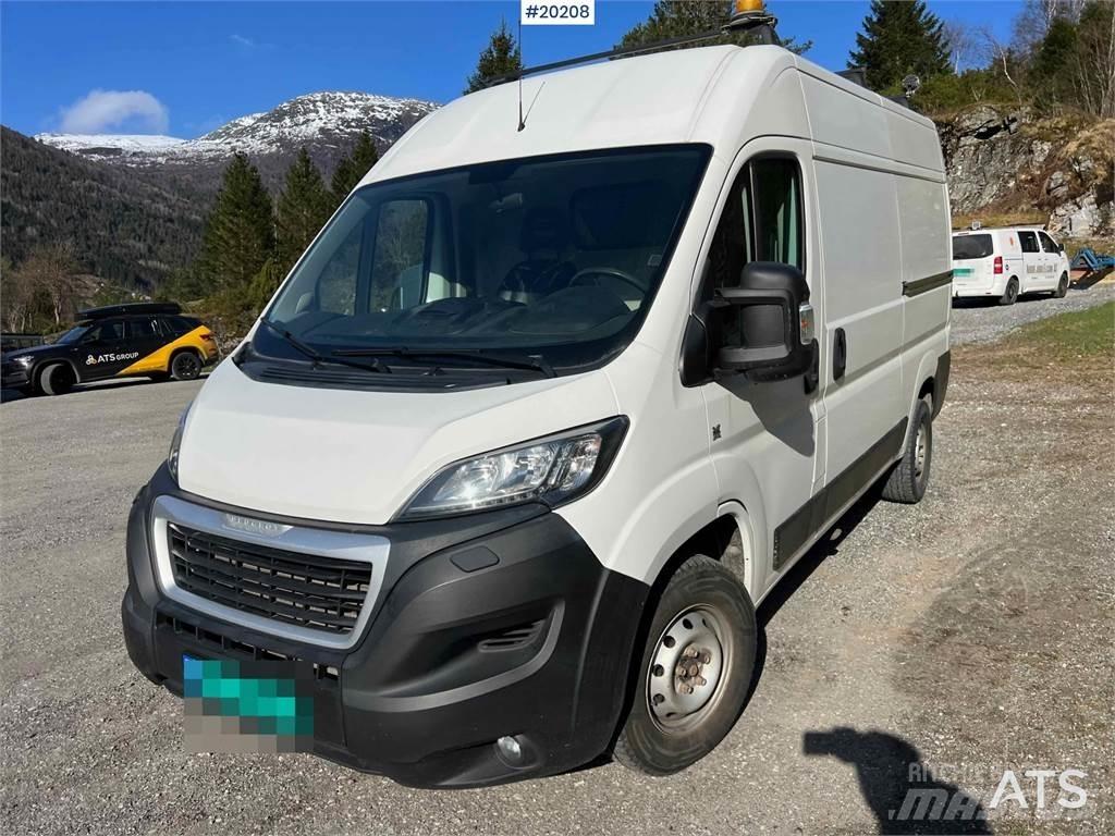 Peugeot Boxer Lieferwagen