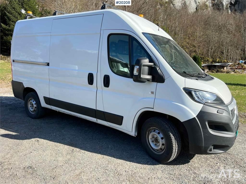 Peugeot Boxer Lieferwagen