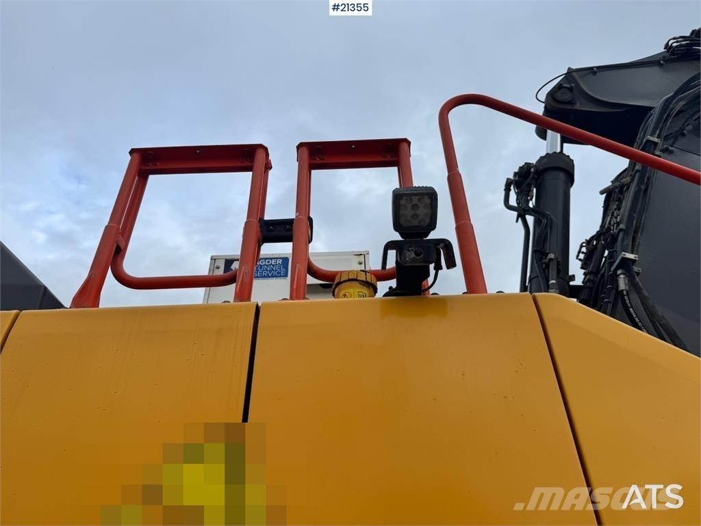 Volvo EC300 EL Raupenbagger