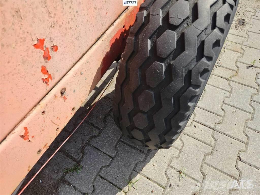 Agromet Z 224 Quaderpressen