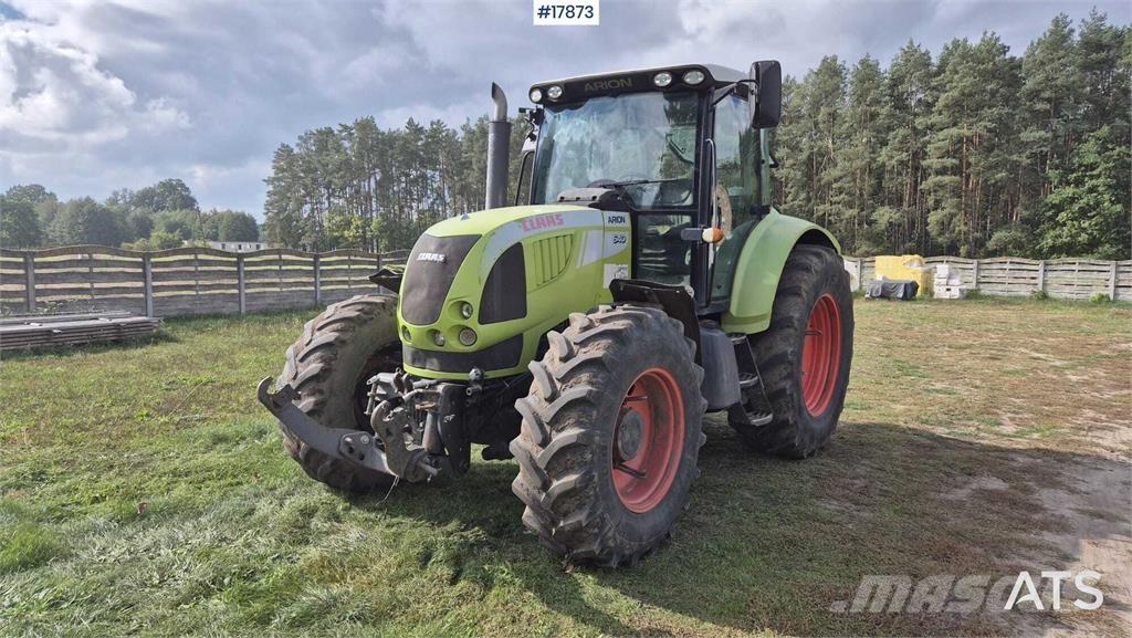 CLAAS ARION 640 Traktoren