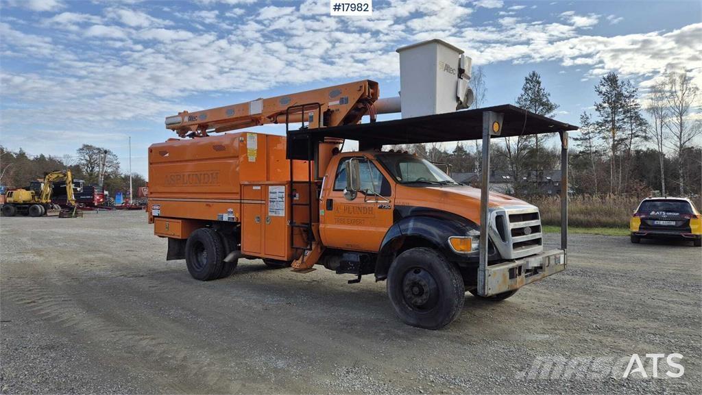 Ford F750 Kranwagen