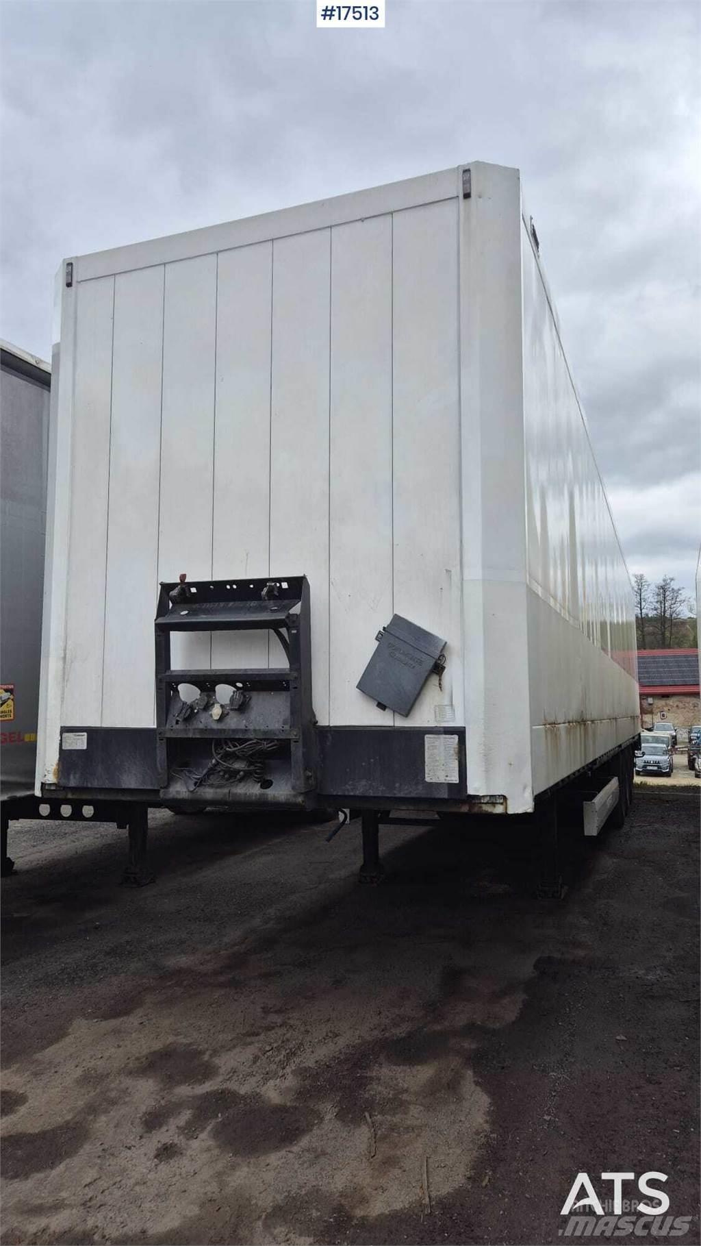 Krone SD Curtainsiderauflieger