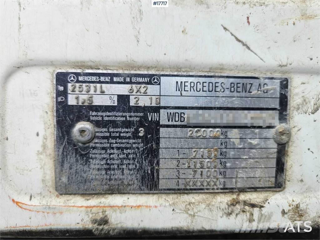 Mercedes-Benz 3734 Betonmischer