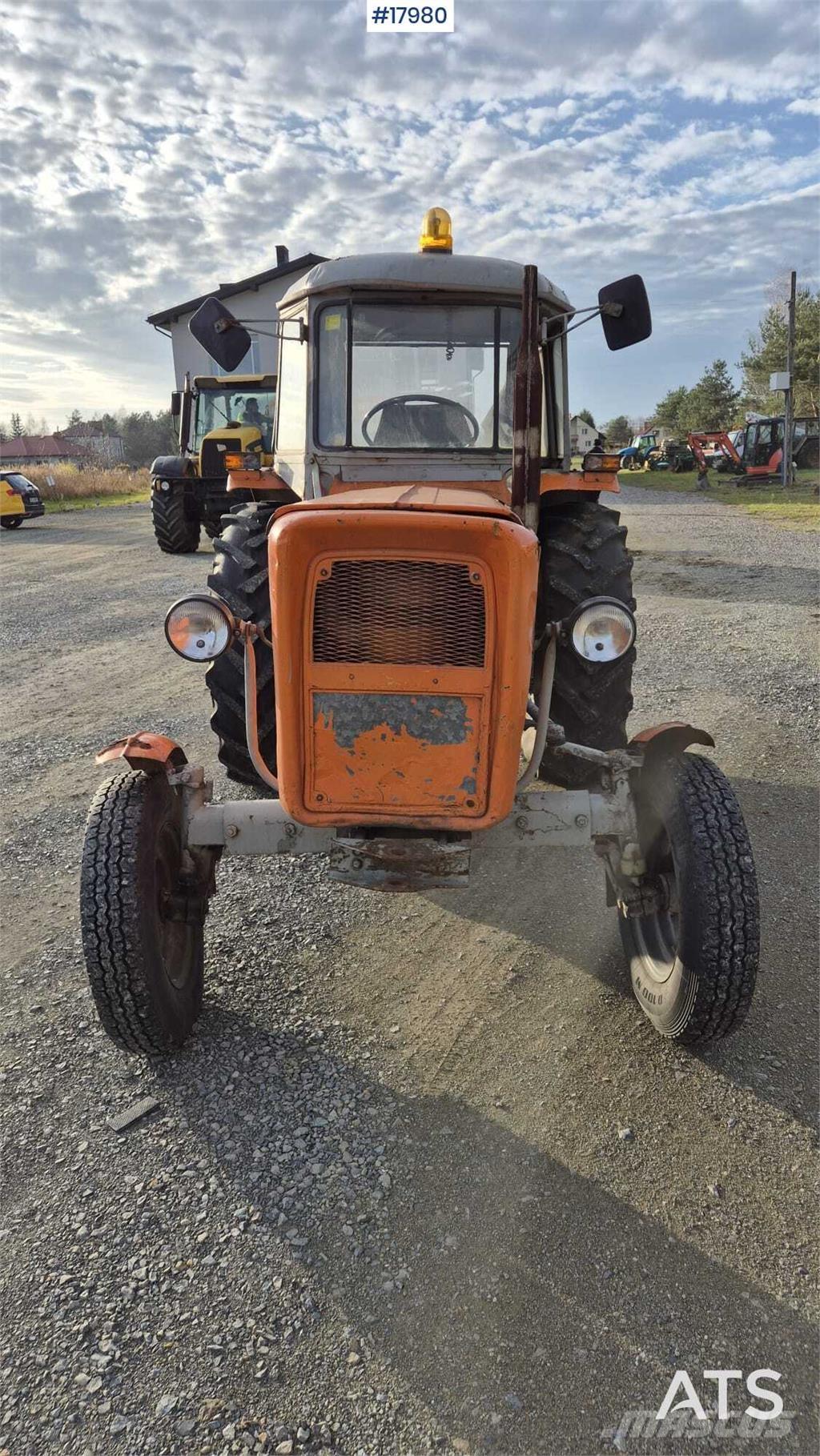 Ursus C 360 Traktoren