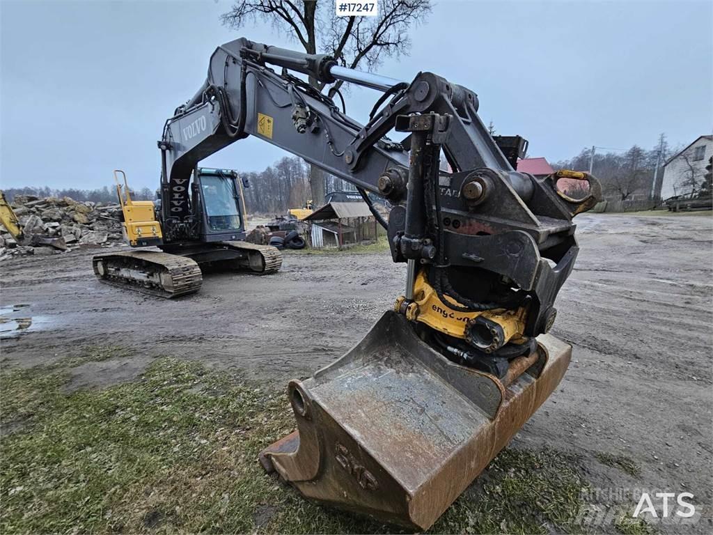 Volvo EC220DL Raupenbagger