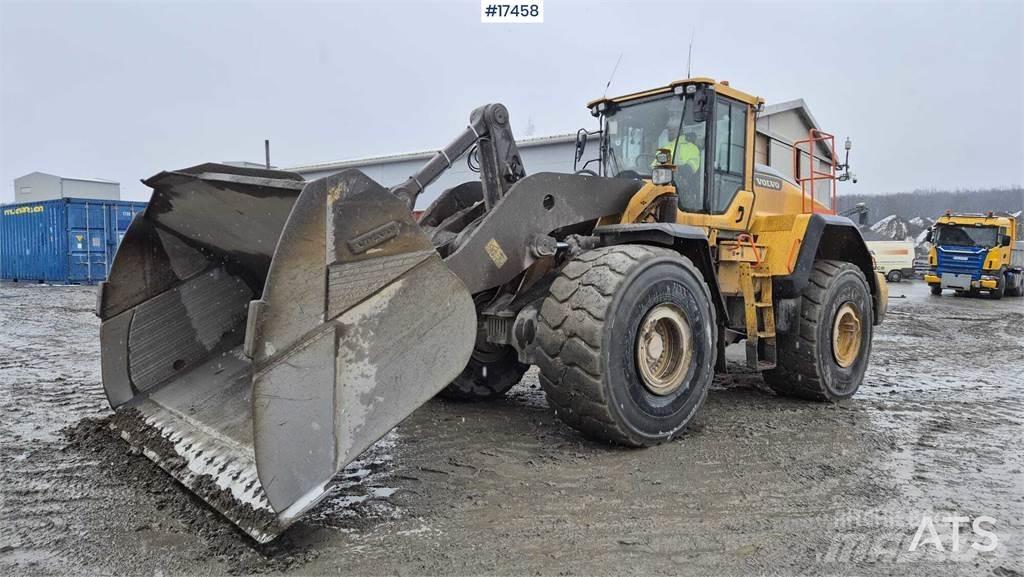 Volvo L220H Radlader