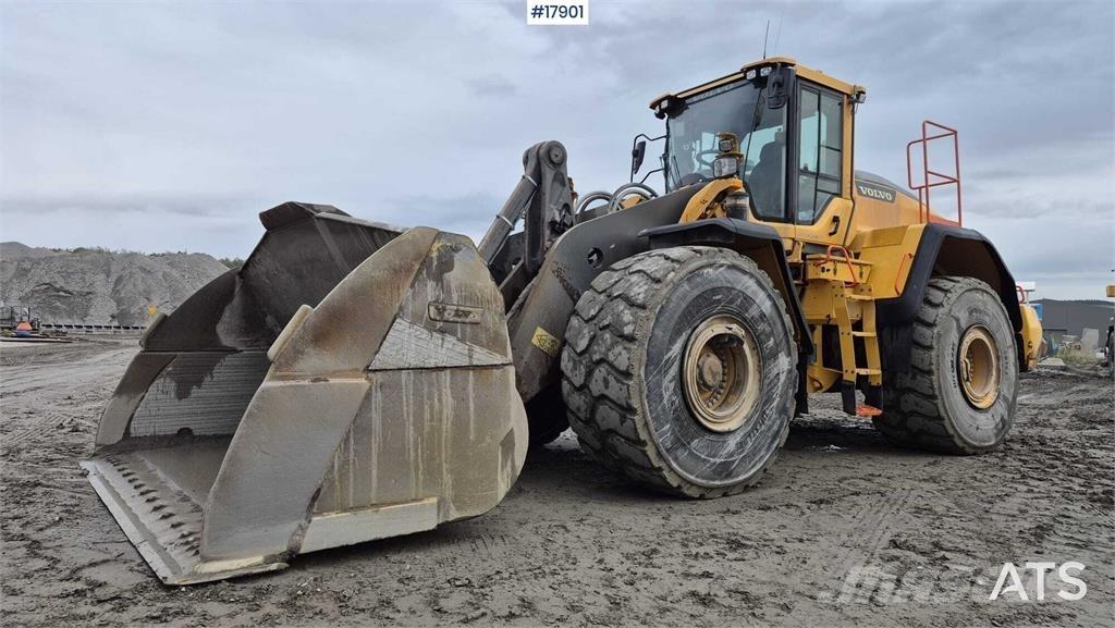 Volvo L220H Radlader