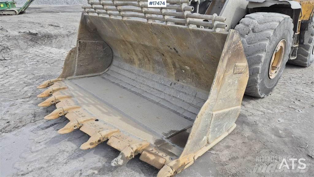 Volvo L250H Radlader