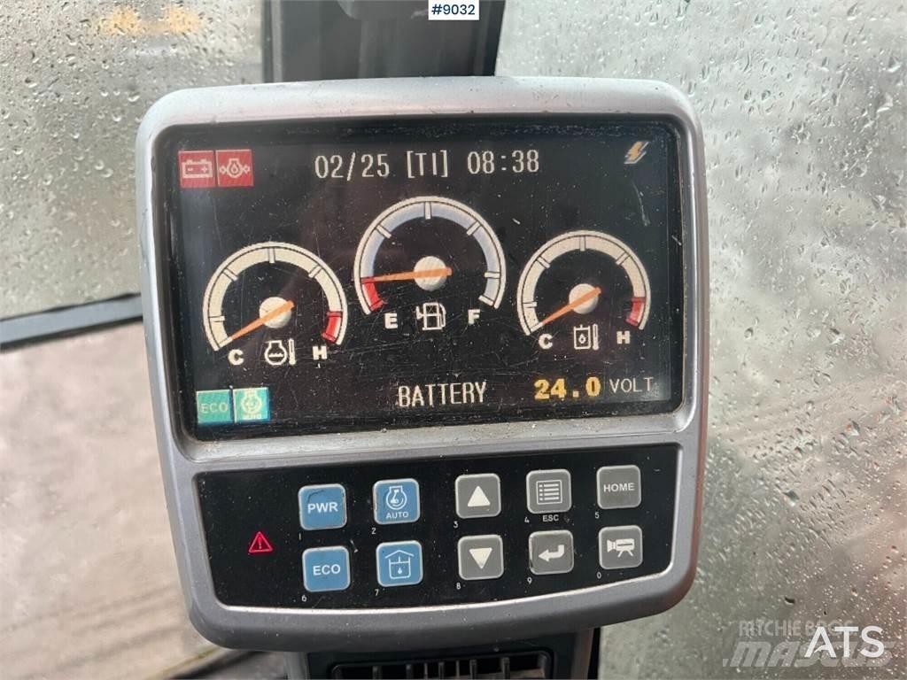 Doosan DX140LC Raupenbagger