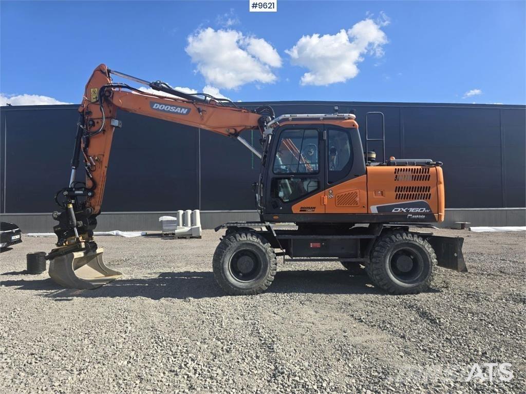 Doosan DX160W-5 Mobilbagger