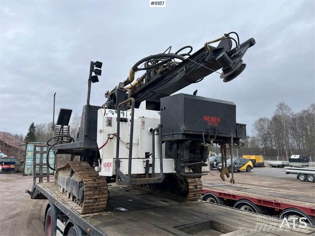 Nemek 300TSE Seilankerbohrwagen