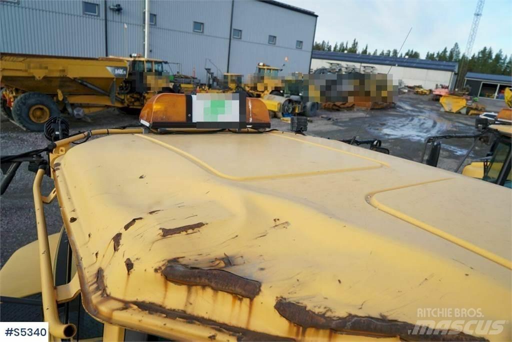 Volvo A40D 6x6 Dumper - Knickgelenk