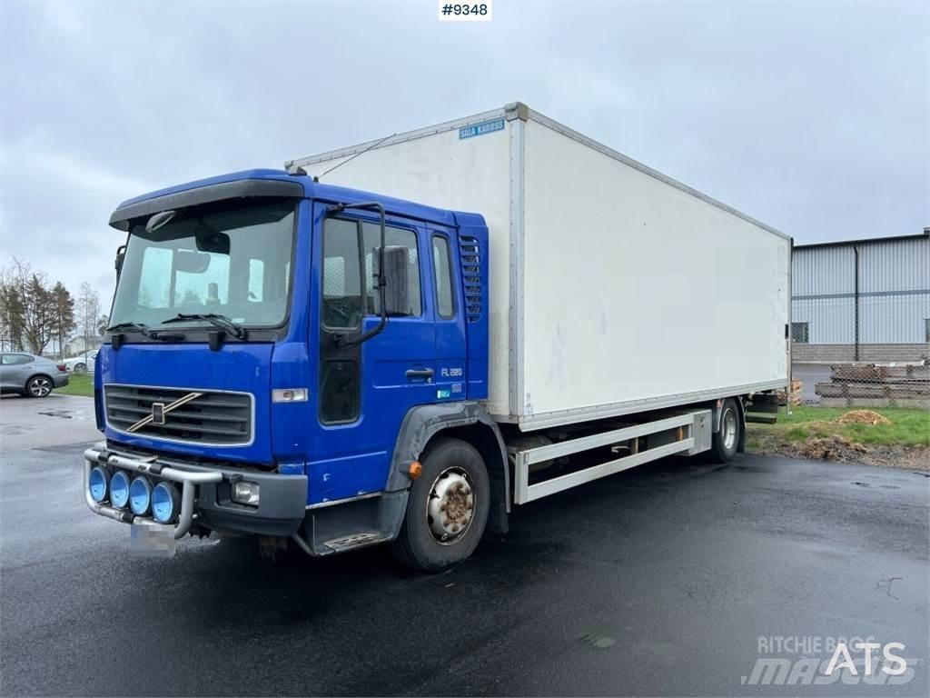 Volvo FL6 4X2 Kofferaufbau