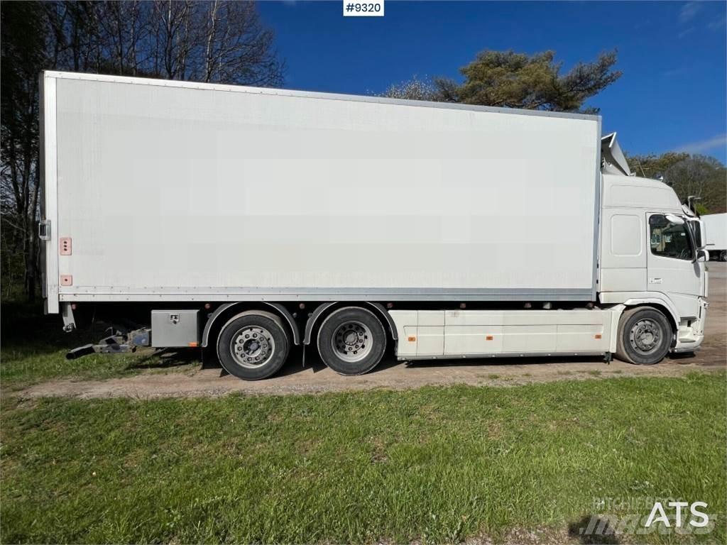 Volvo FM 6x2 Kofferaufbau