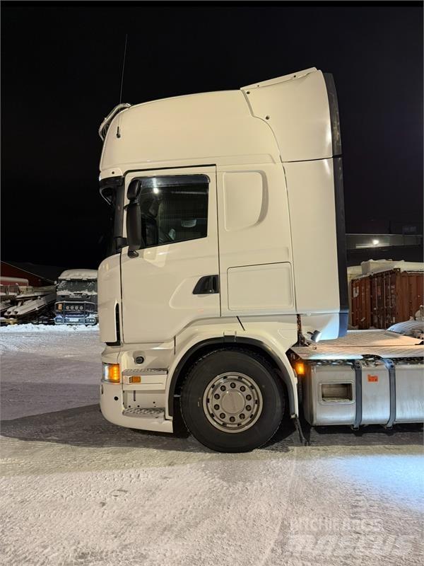 Scania R560 Sattelzugmaschinen