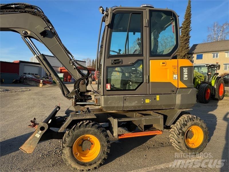 Volvo EW60E Raupenbagger