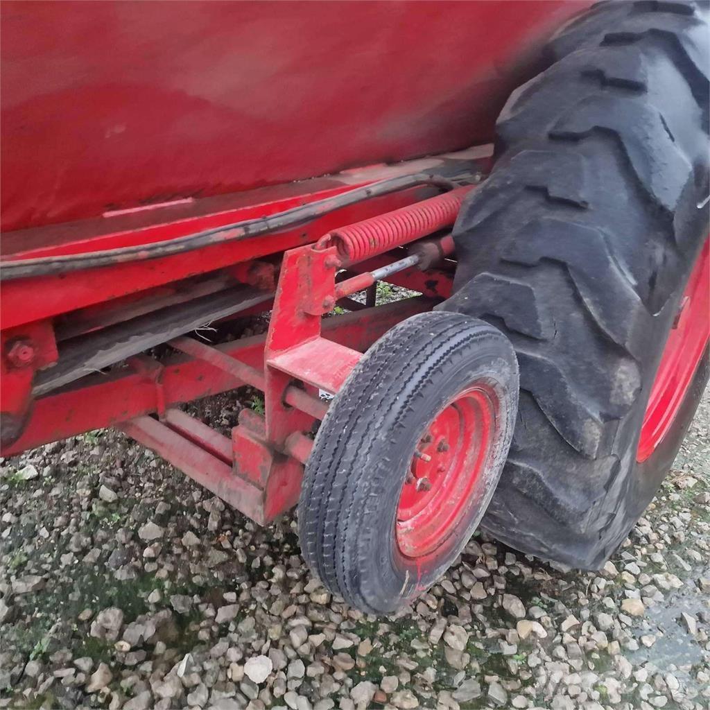 Bredal B50 Mineraldüngerstreuer