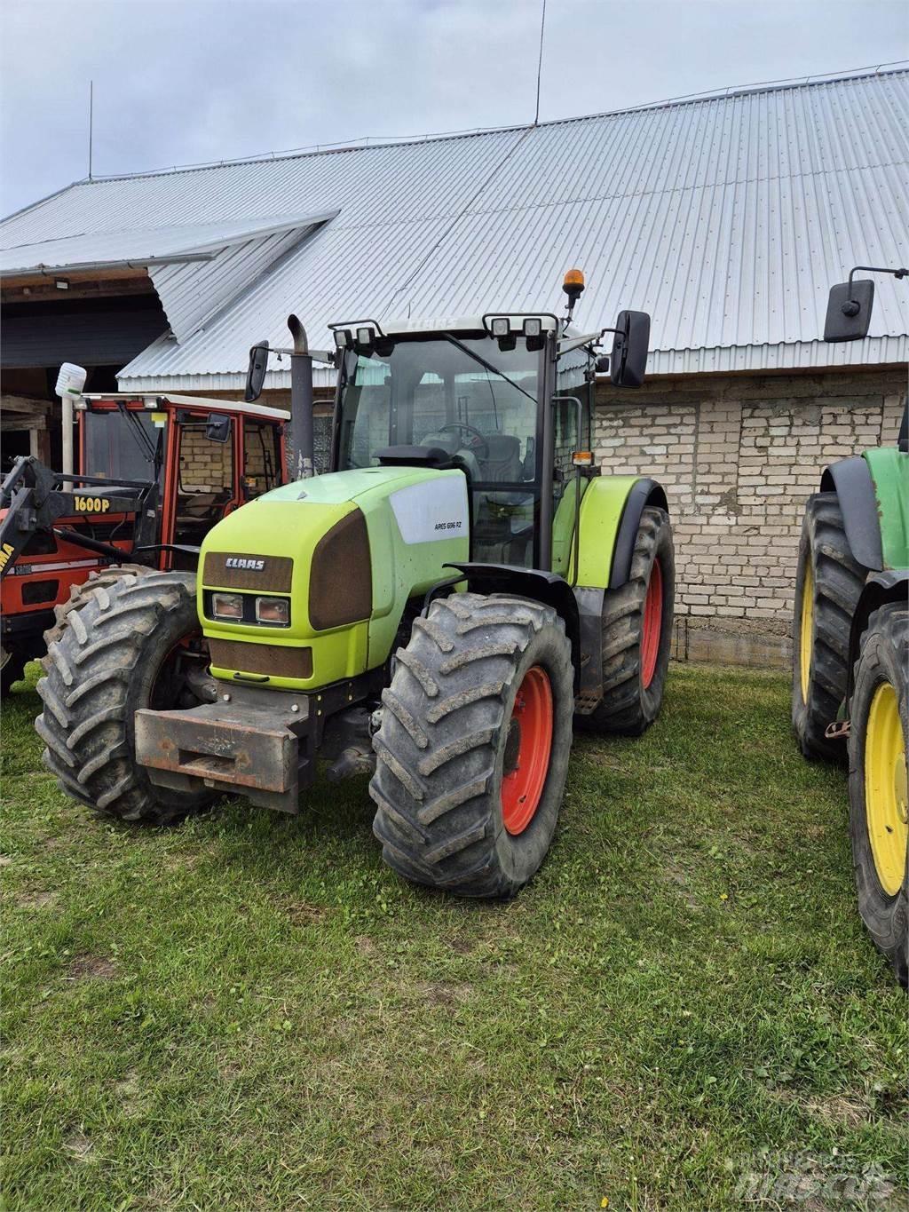 CLAAS ARES 696 RZ Traktoren
