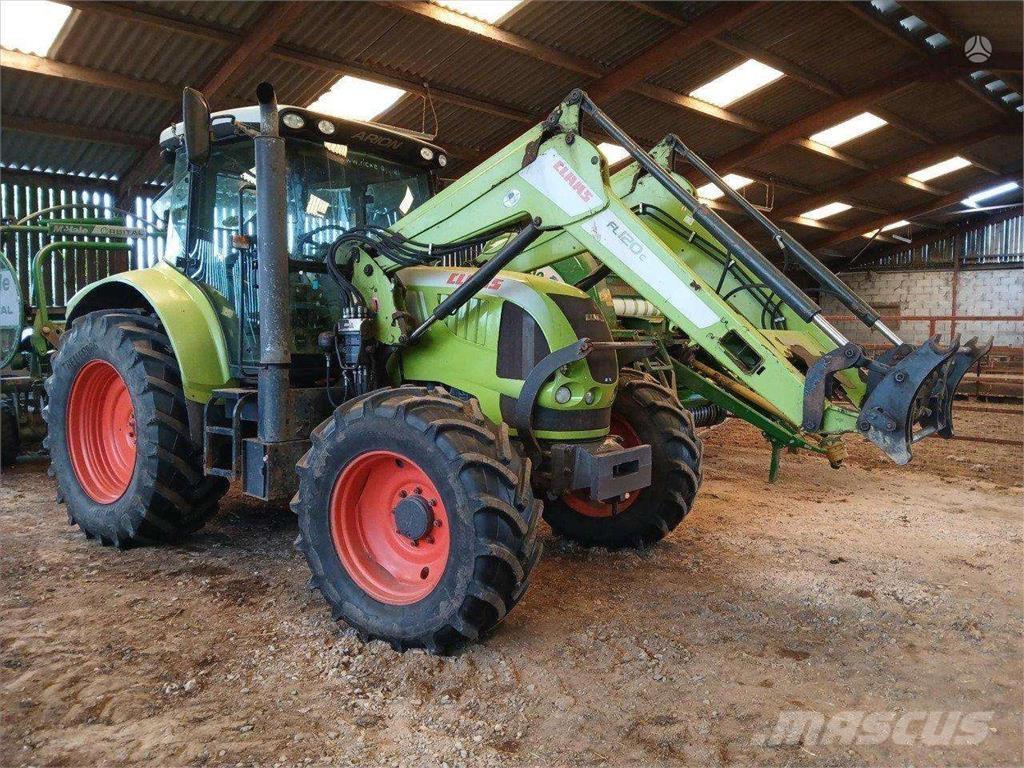 CLAAS Arion 620 Traktoren