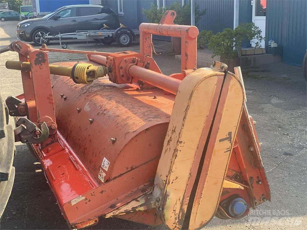 Dücker 300 Mähwerke