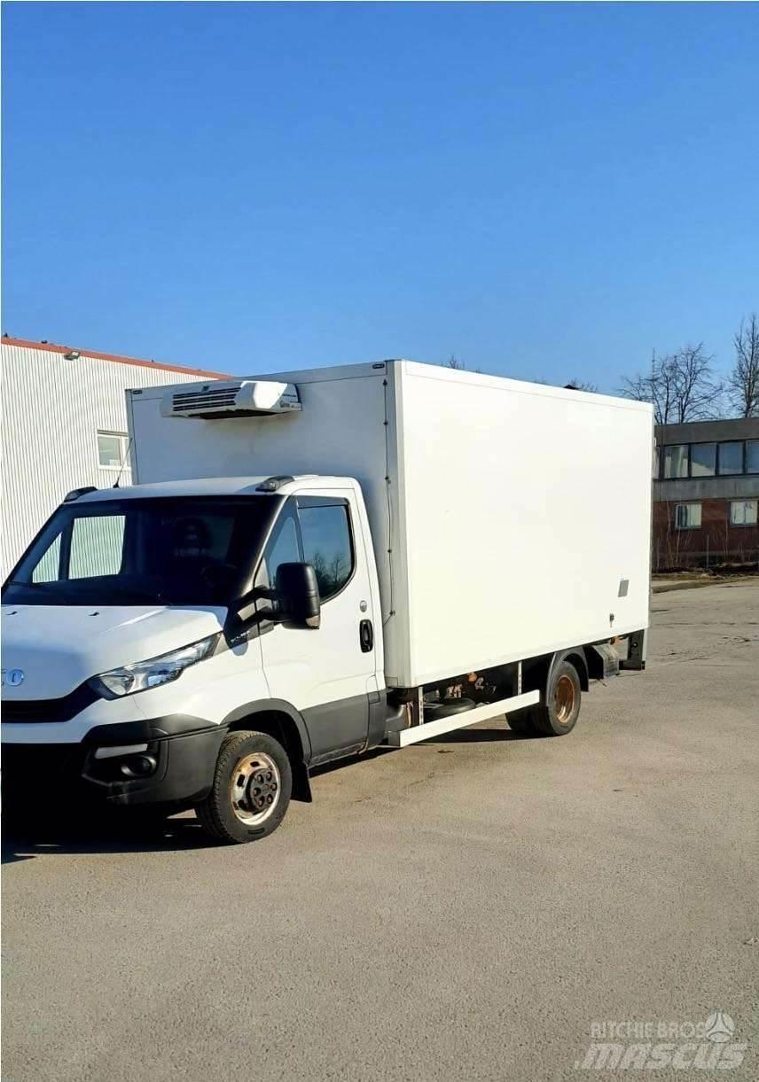 Iveco  PKWs