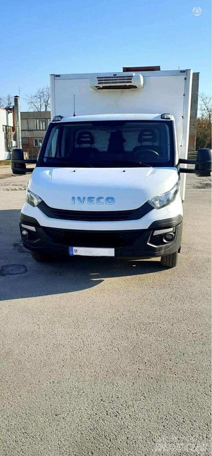 Iveco  PKWs