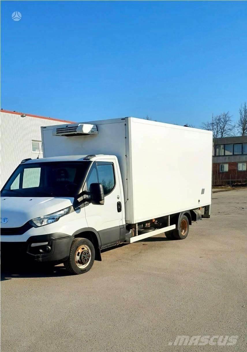 Iveco  PKWs