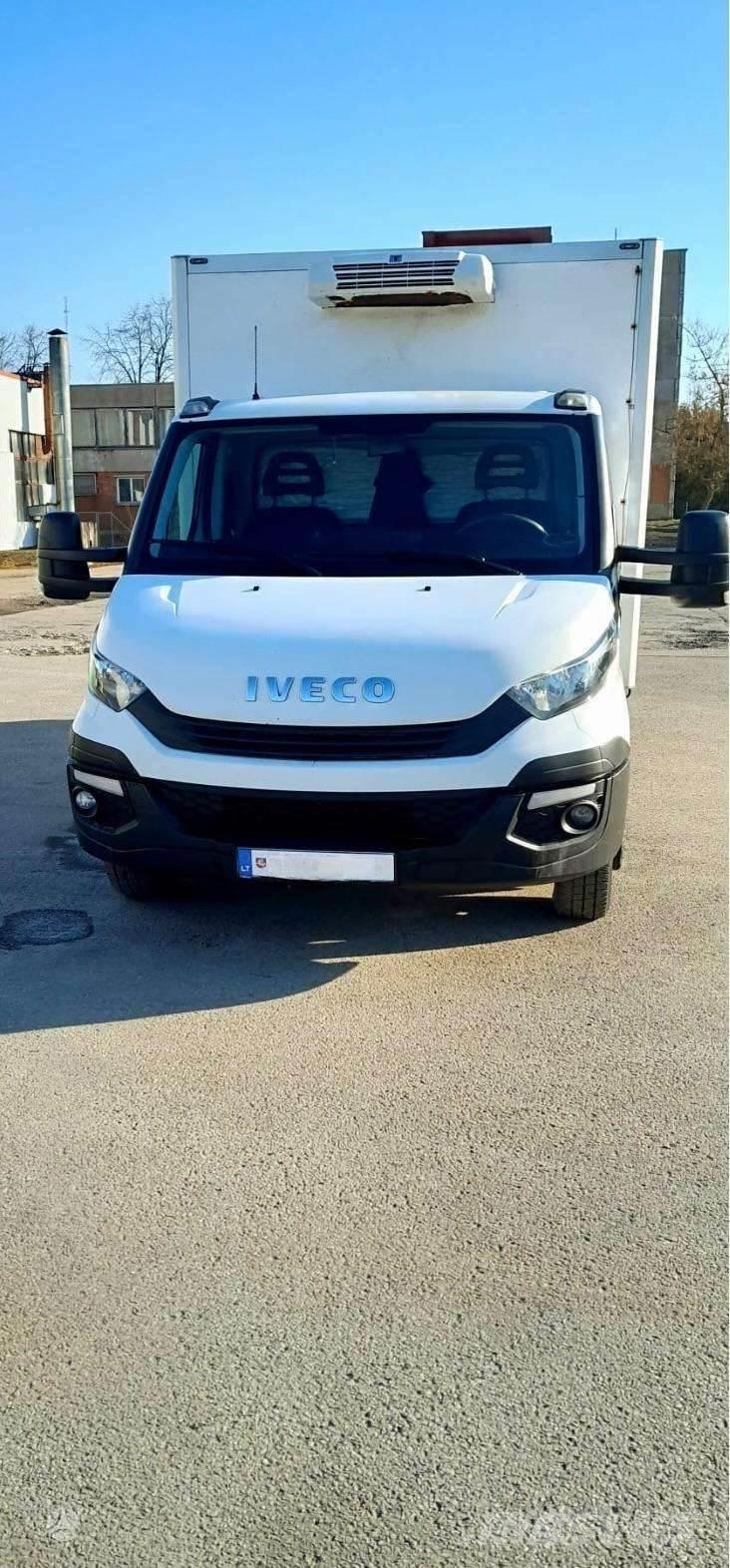 Iveco  PKWs