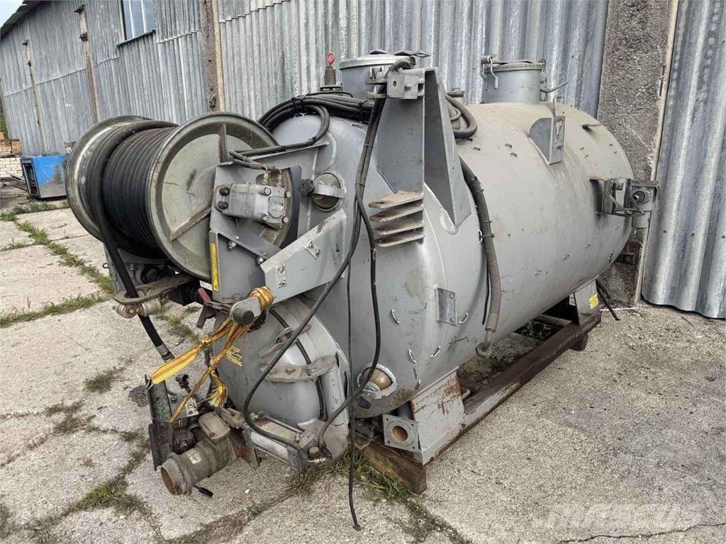  -Kita- Cisterna Kommunal-Sonderfahrzeuge