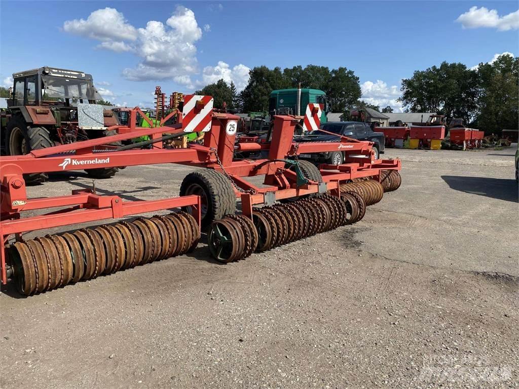 Kverneland 920 Sonstige Landmaschinen
