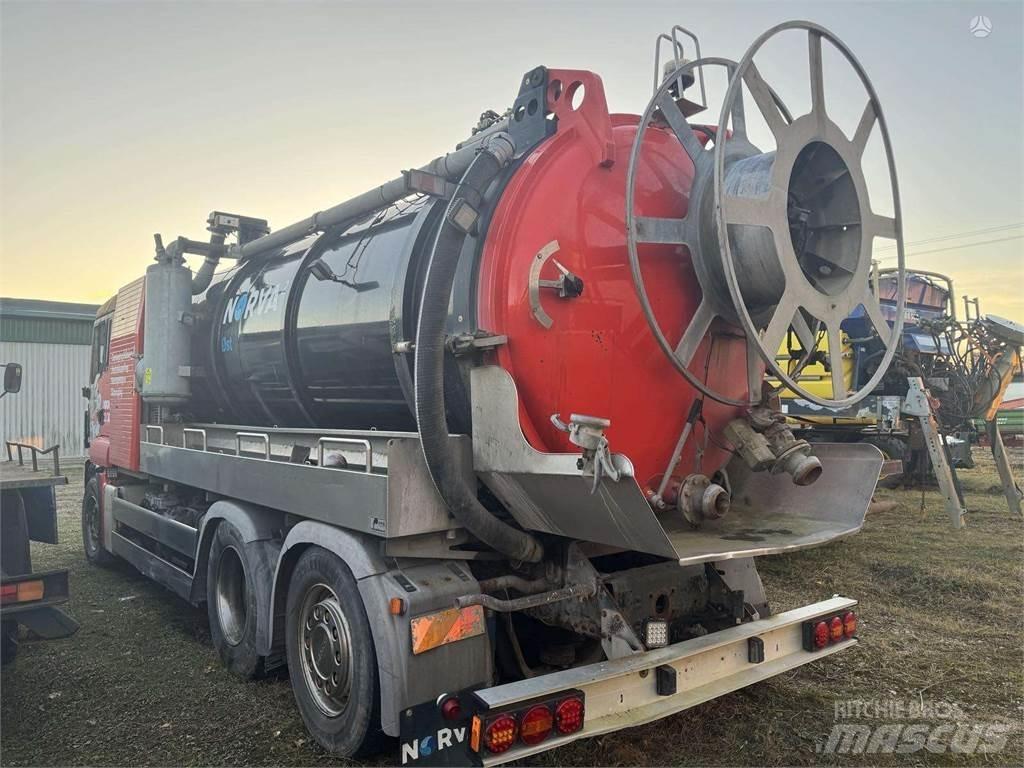 MAN TGS 28.440 Saug- und Druckwagen