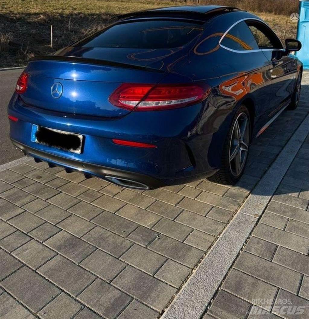 Mercedes-Benz  PKWs