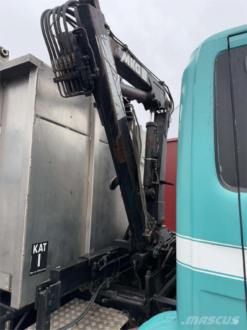 Scania 230 94D Kipper