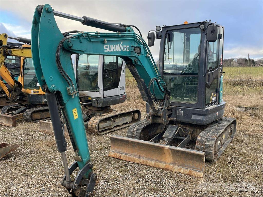 Sunward SWE35UF Minibagger < 7t