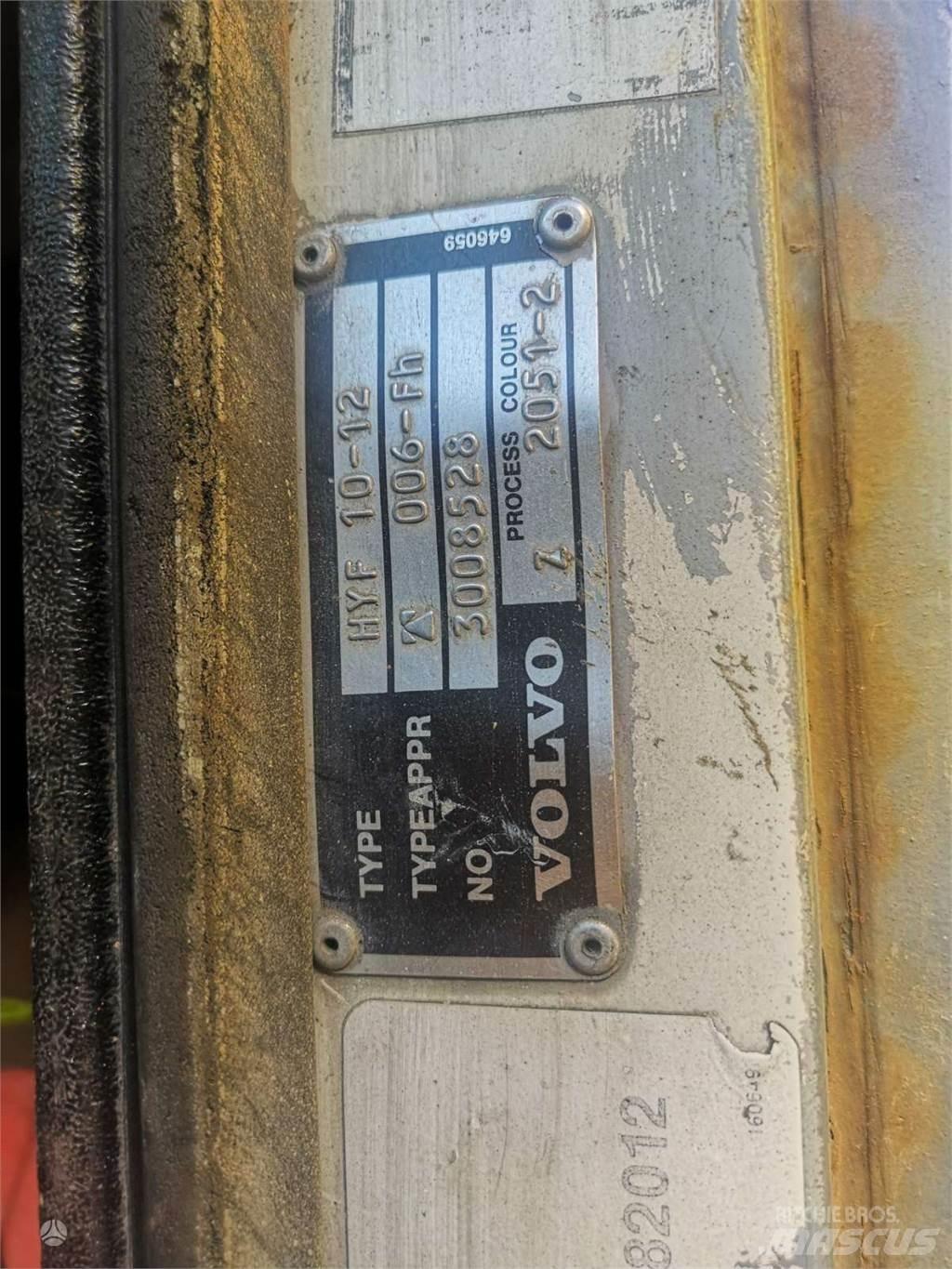 Volvo F12 Andere Fahrzeuge