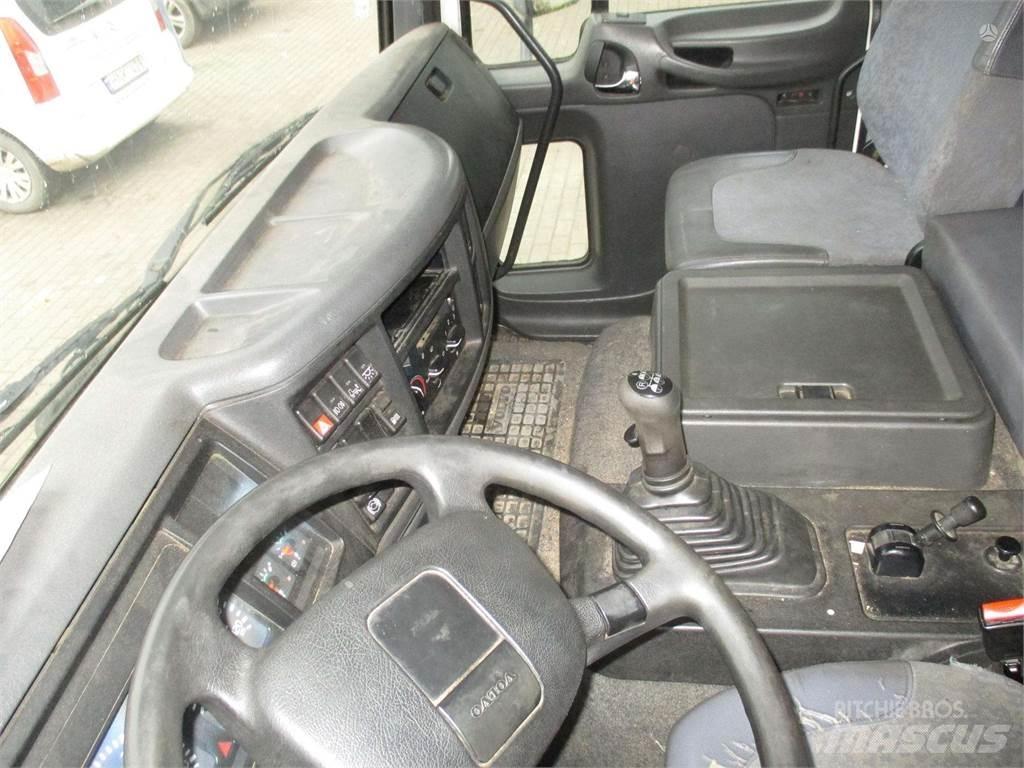 Volvo FL6 Pritsche & Plane