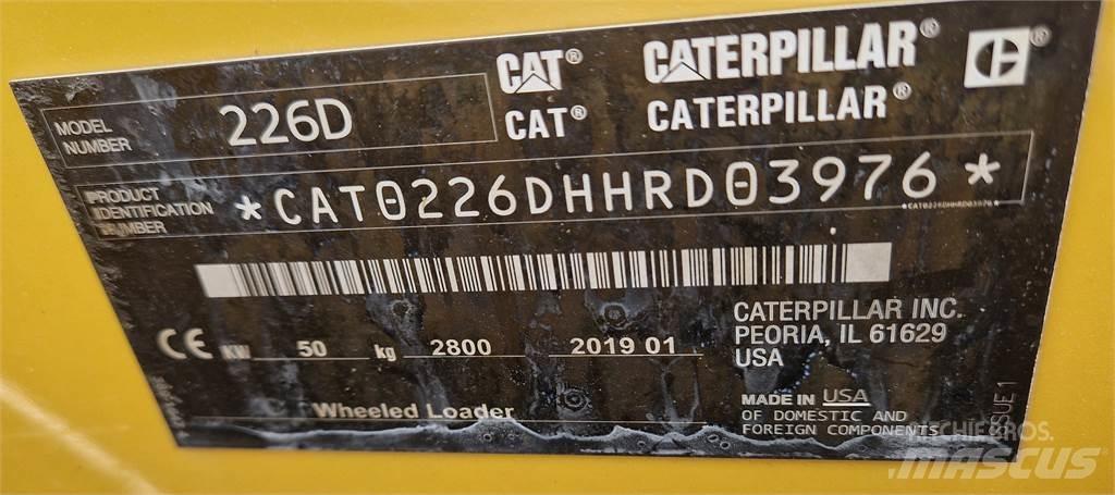 CAT 226D Kompaktlader