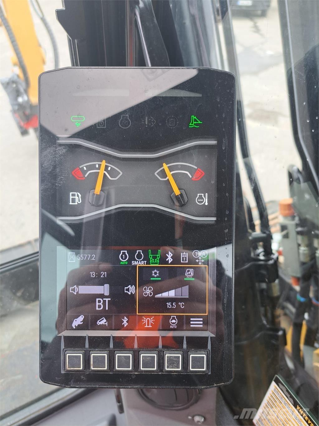 CAT 310 Minibagger < 7t