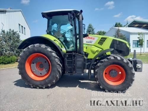 CLAAS Axion 810 Traktoren