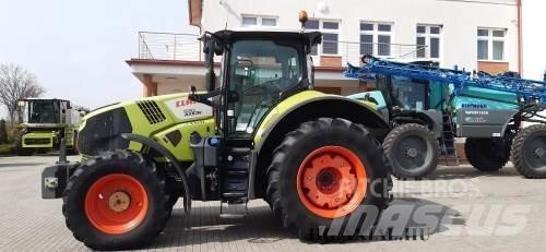 CLAAS Axion 830 Traktoren