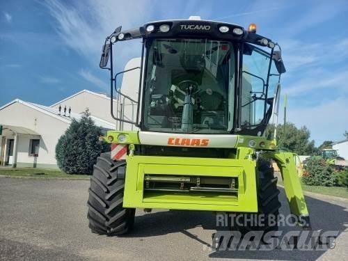CLAAS Tucano 440 Mähdrescher