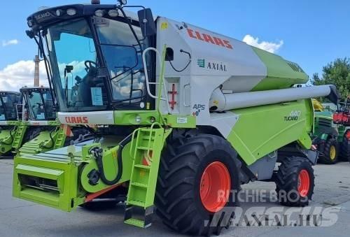 CLAAS Tucano 440 Mähdrescher