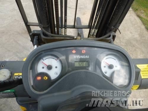 Hyundai 20L-7M Sonstige Landmaschinen