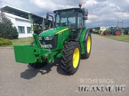 John Deere 5100 M Traktoren