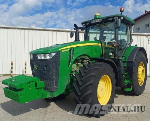 John Deere 8345R Traktoren