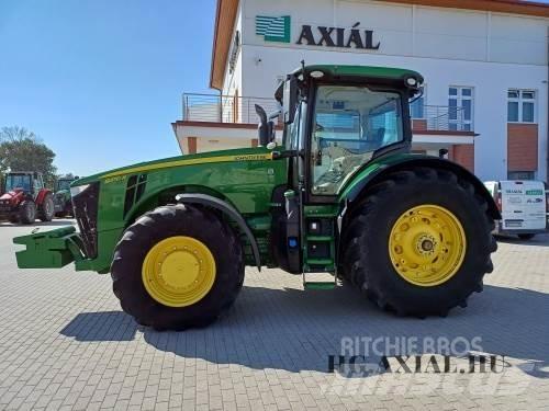 John Deere 8370R Traktoren