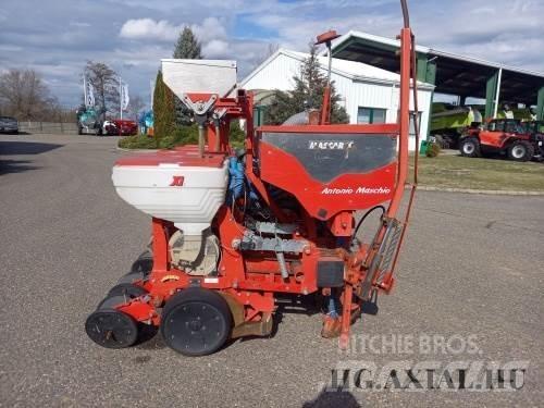 Mascar 6 Präzisionssaatmaschinen